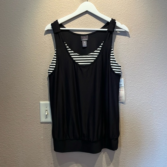 New Motherhood Maternity Oh Baby Women’s Activewear Top Size Small NWT - Picture 2 of 7